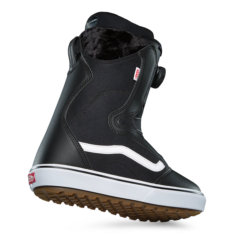 Vans aura 2024 snowboard boots womens