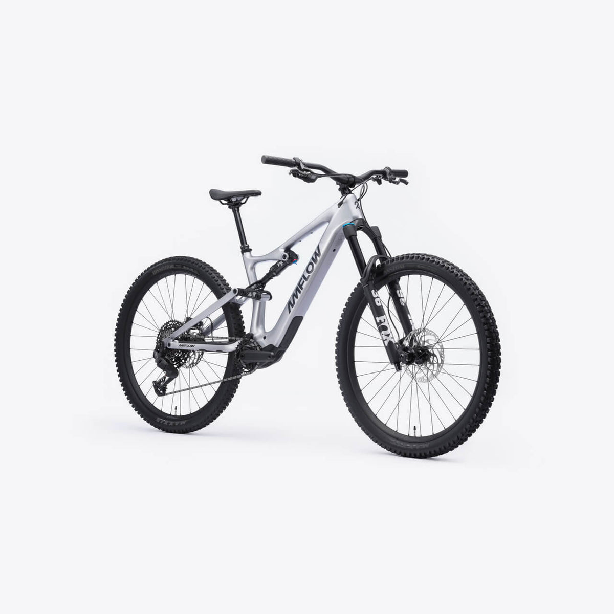 Amflow PL Carbon front three-quarter