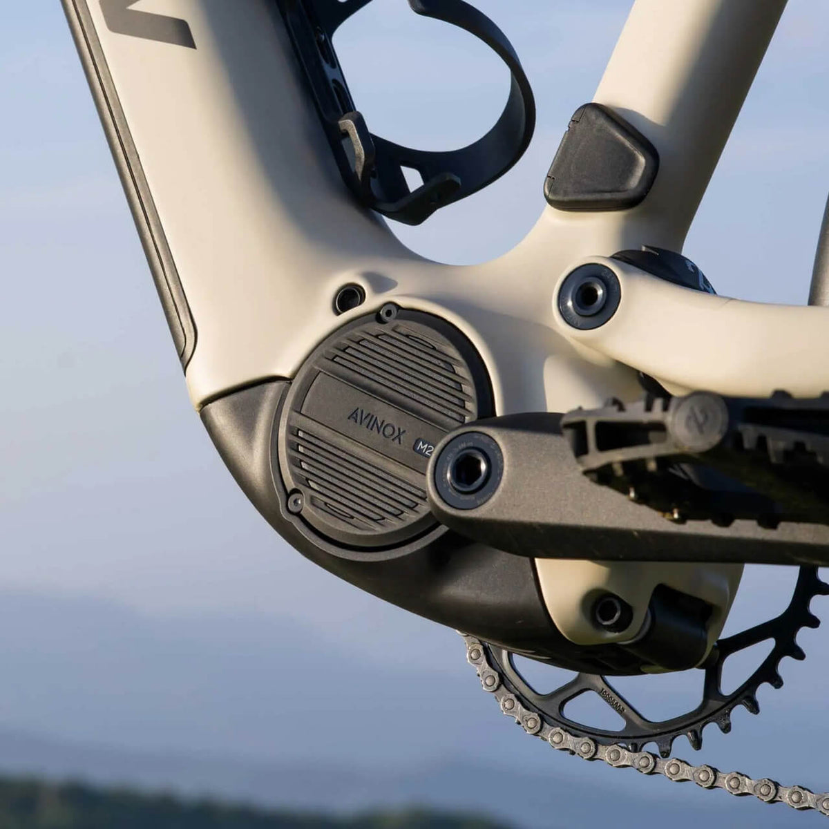 Avinox M2 drive unit
