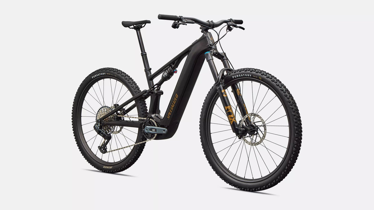 Specialized Turbo Levo R Expert, Gloss Carbon, front three-quarter