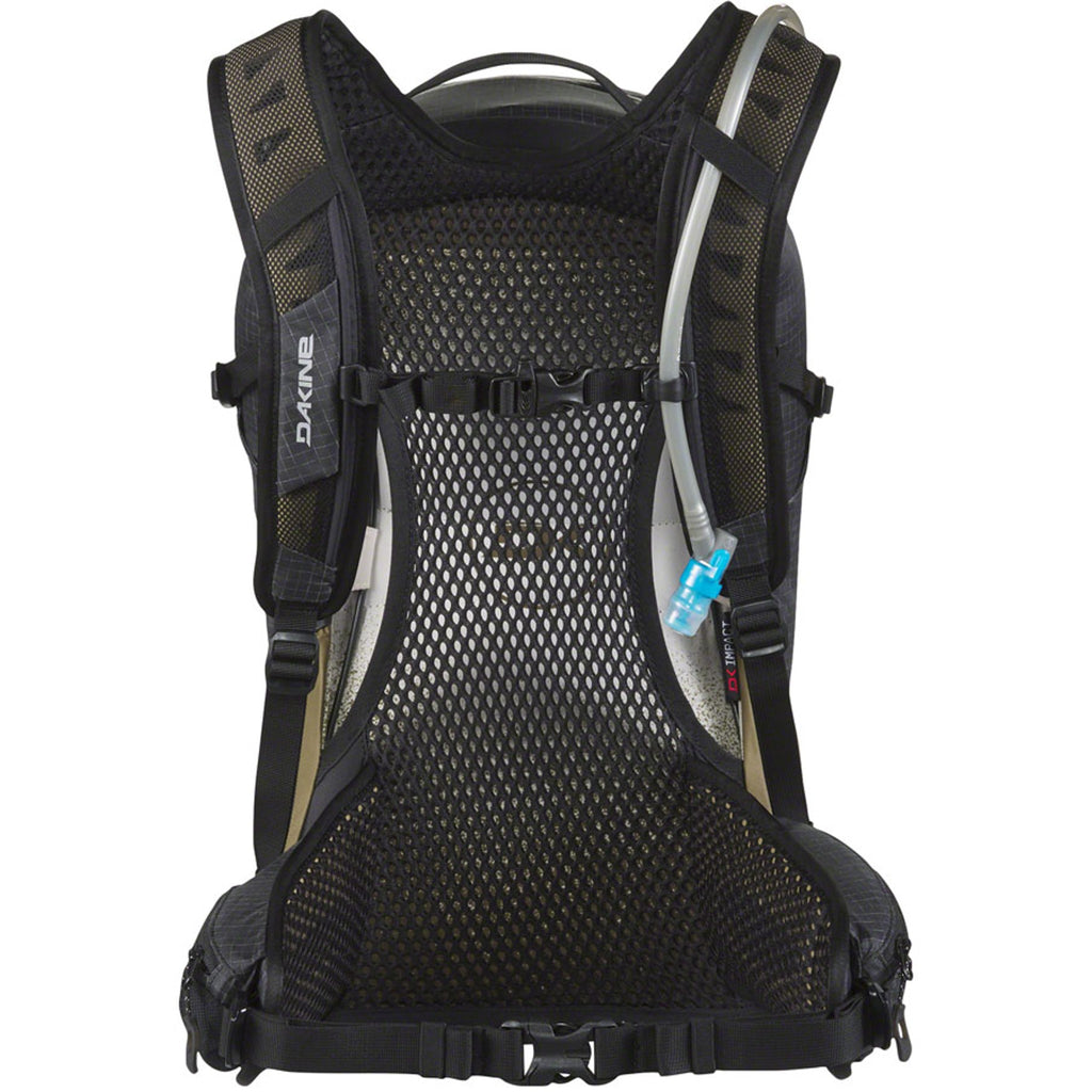 Seeker Hydration Pack
