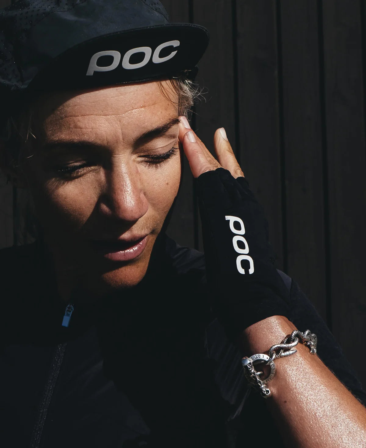 POC ESSENTIAL SHORT GLOVE Uranium Black