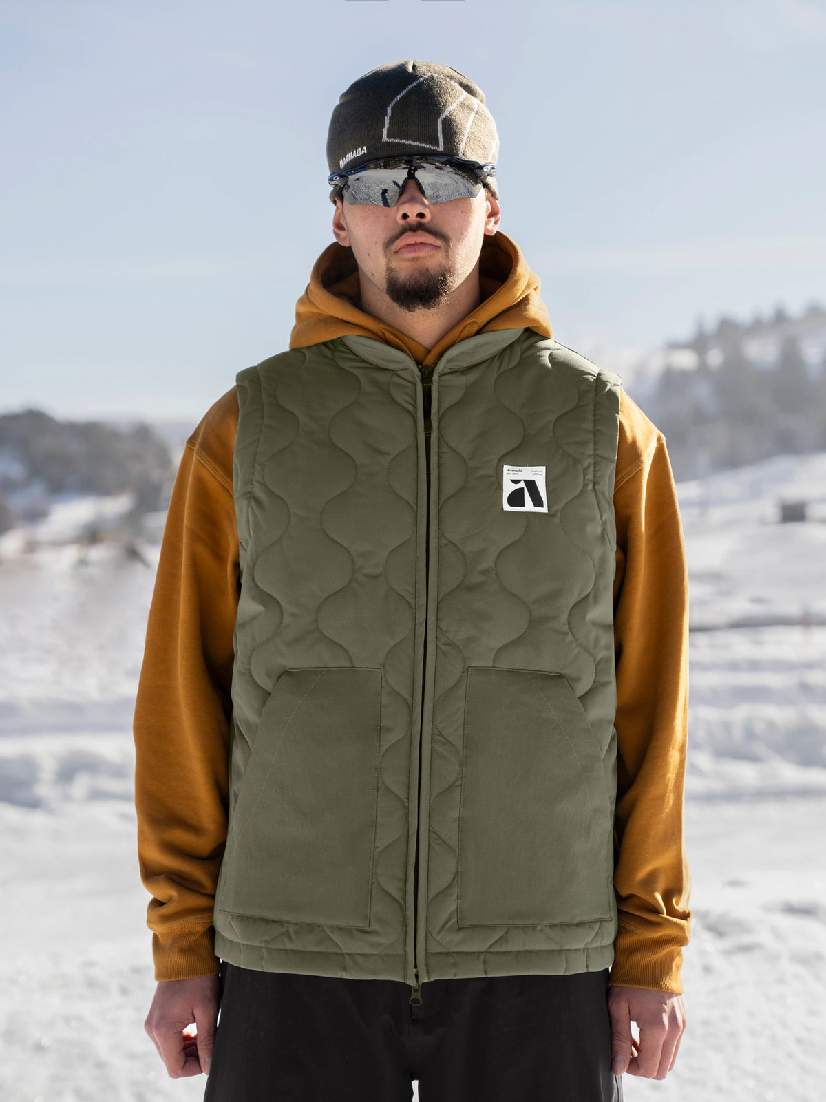 Armada Yowler Vest