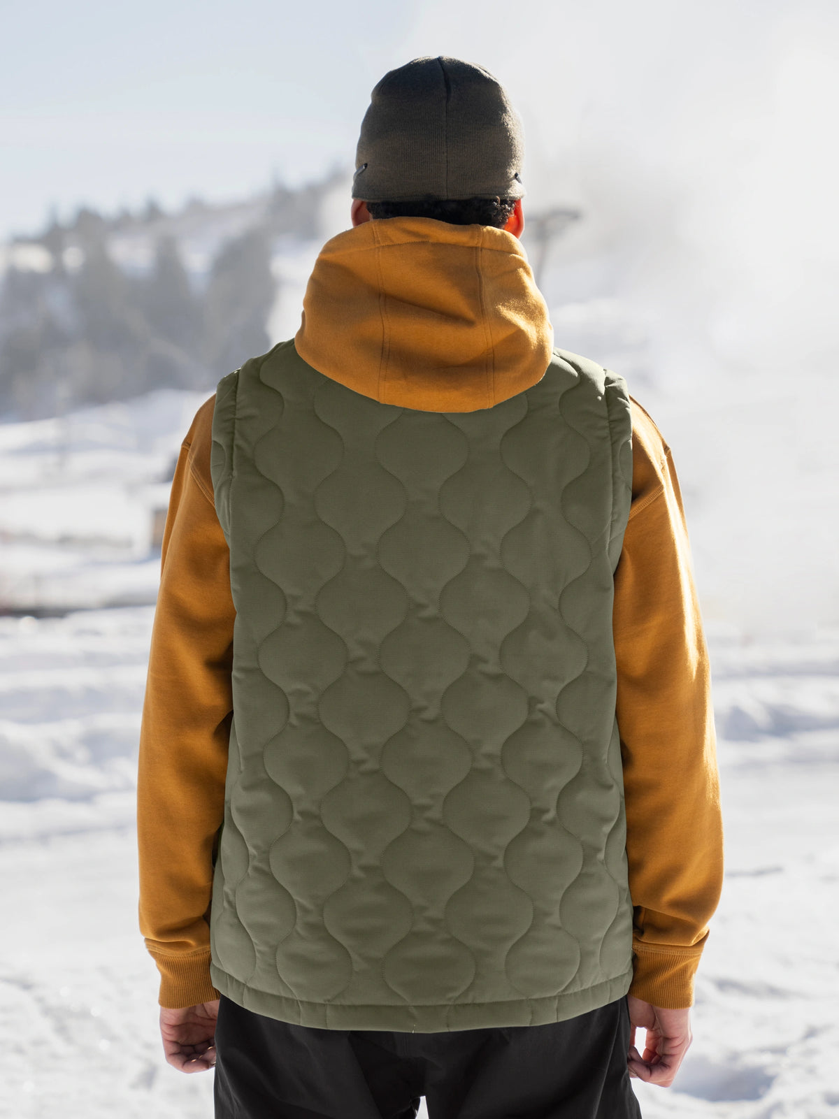 Armada Yowler Vest