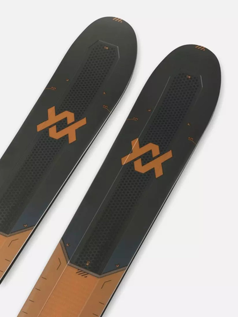 Volkl Mantra Ski