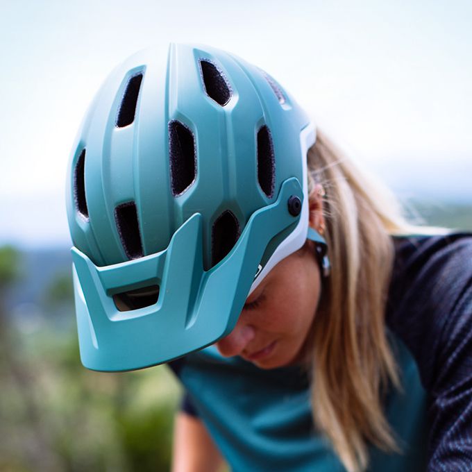 bike helmet woman blue Giro Source MIPS Helmet (Women's) Matte Ano Harbor Blue / Medium