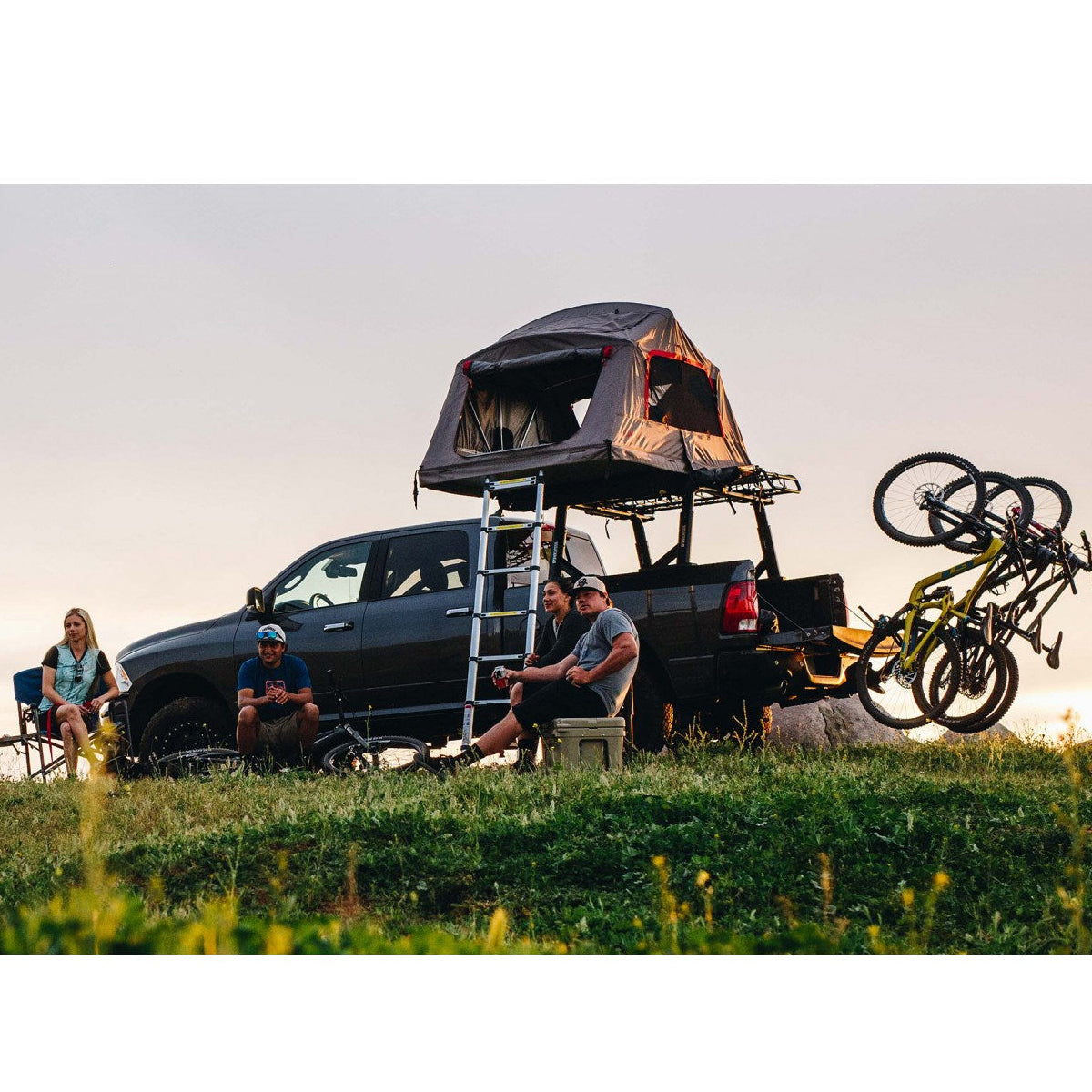 Yakima Hangover Vertical Hanging Mountain Bike Rack