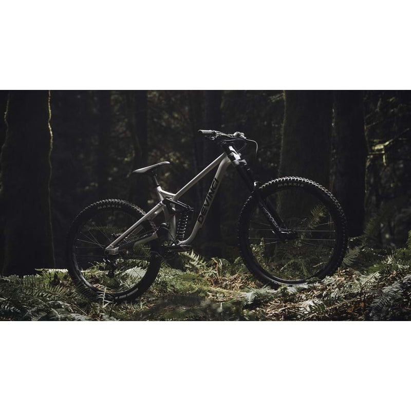 Devinci Chainsaw Mountain Bike